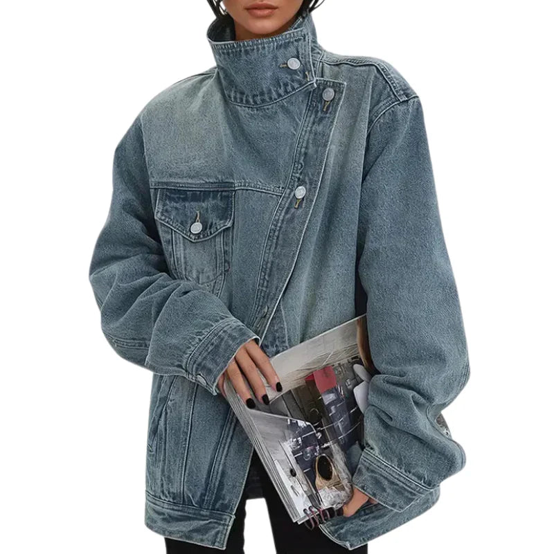 Chaqueta asimétrica urbana con botones
