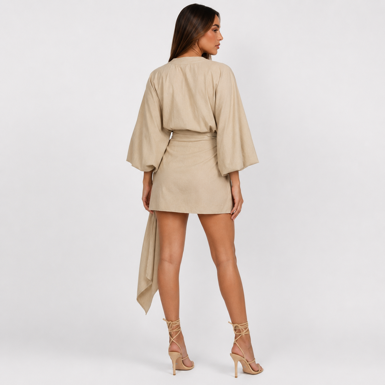 Vestido cruzado con cuello en V para mujer