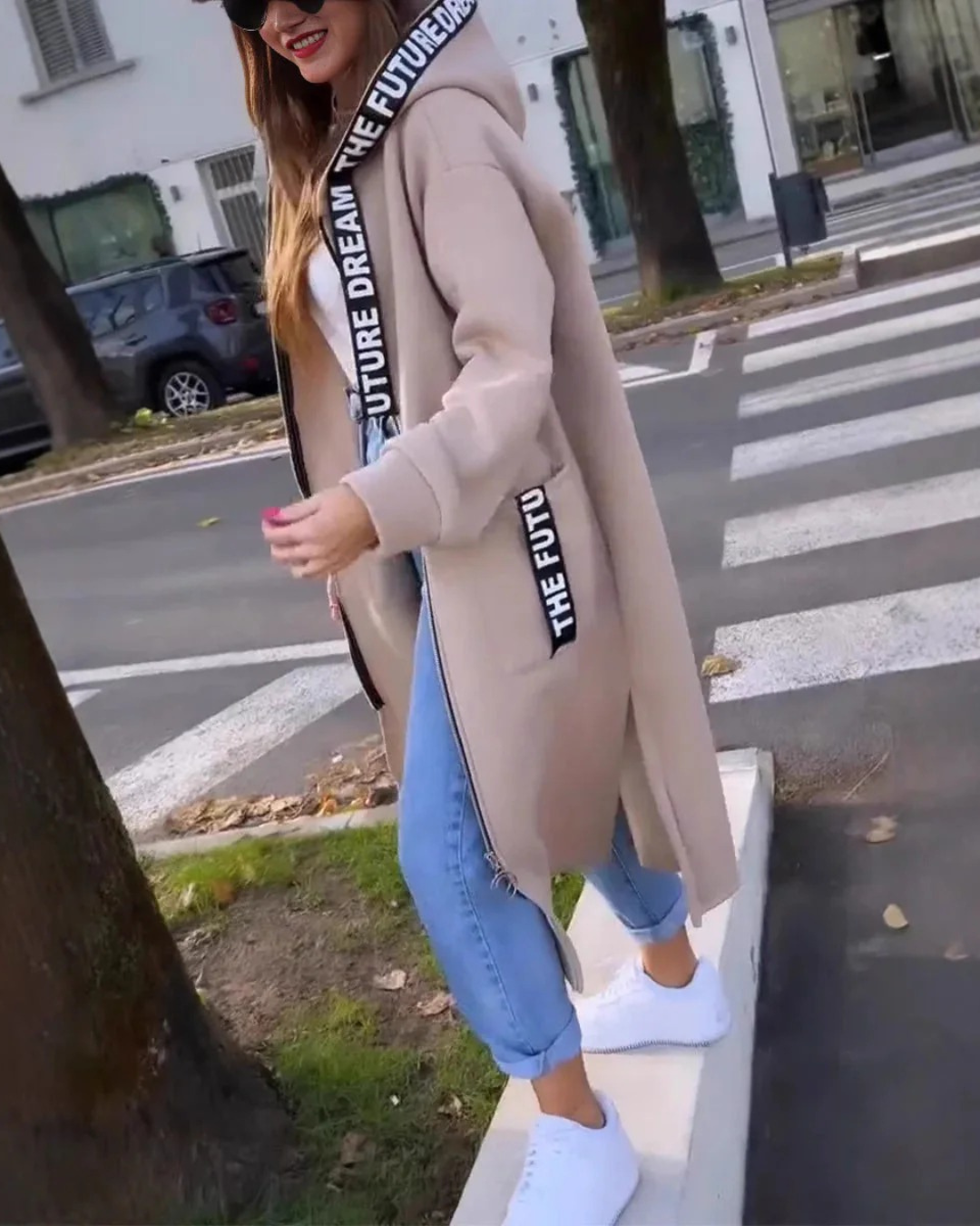 Sudadera larga con capucha