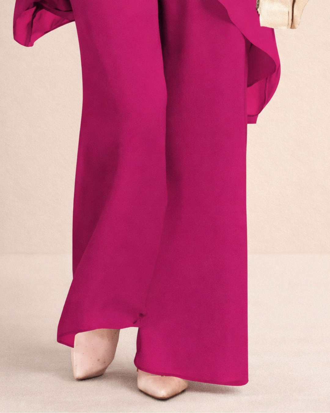 Conjunto Asimétrico con Pantalón de Pierna Ancha