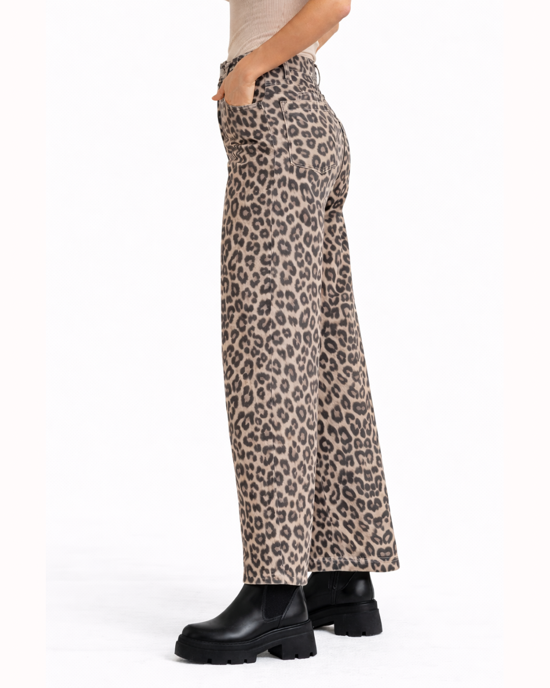 Vaqueros Balloon Leopardo