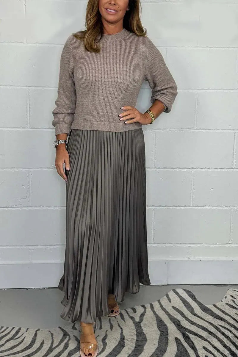 Vestido maxi con jersey y falda plisada