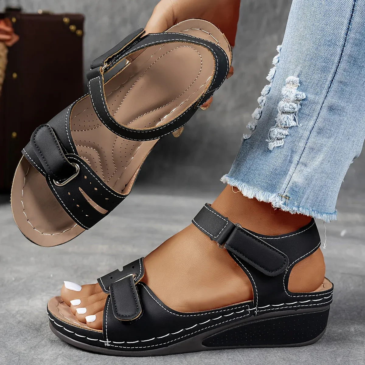 Elegantes sandalias ortopédicas